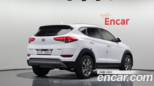 Hyundai Tucson из Кореи Encar