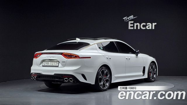 Kia Stinger из Кореи Encar