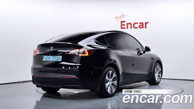 Tesla Model Y Long Range AWD — пробег 93 836 км — фото 2 из 5