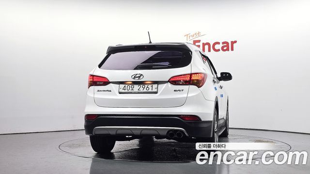 Hyundai Santafe Diesel(e-VGT) 2.0 2WD Premium — пробег 104 853 км — фото 4 из 5