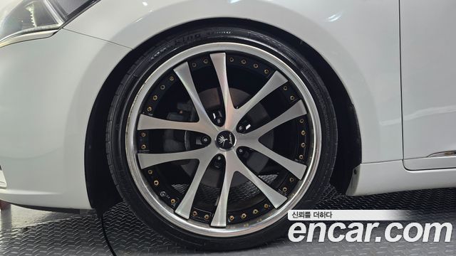Kia K7 из Кореи Encar