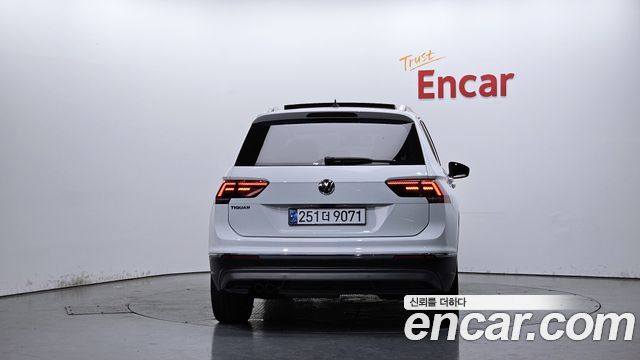 Volkswagen Tiguan из Кореи Encar