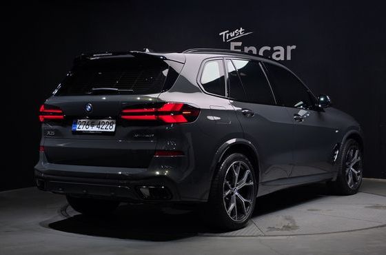 BMW X5 xDrive 40i M Sport — пробег 6 233 км — фото 2 из 5