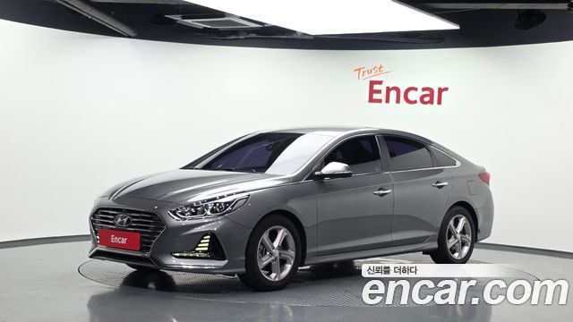Hyundai Sonata 2.0 Modern — пробег 115 482 км — фото 1 из 5