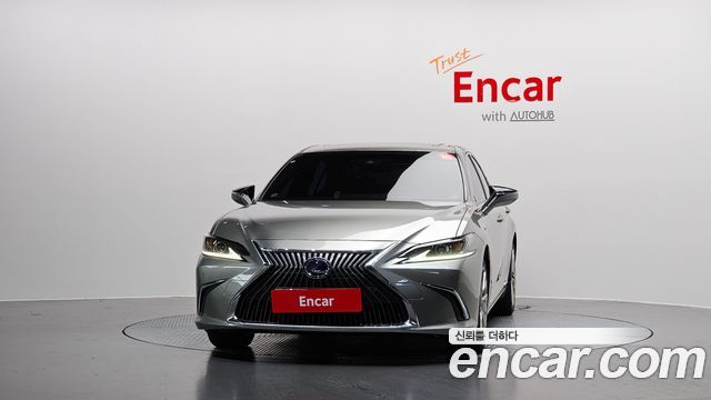 Lexus ES Luxury Plus — пробег 117 425 км — фото 3 из 5