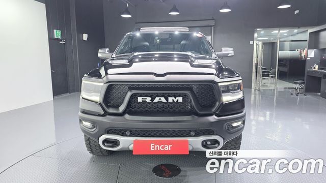 Dodge Ram Pick Up 5.7 — пробег 89 735 км — фото 3 из 5
