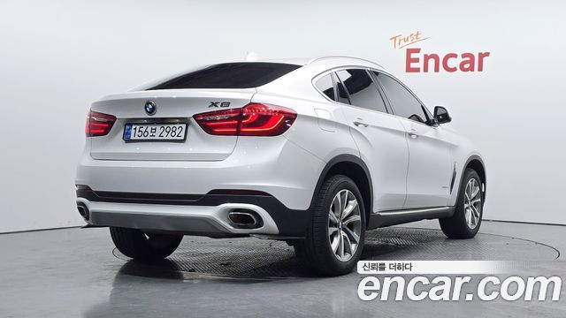 BMW X6 xDrive 30d — пробег 192 966 км — фото 2 из 5