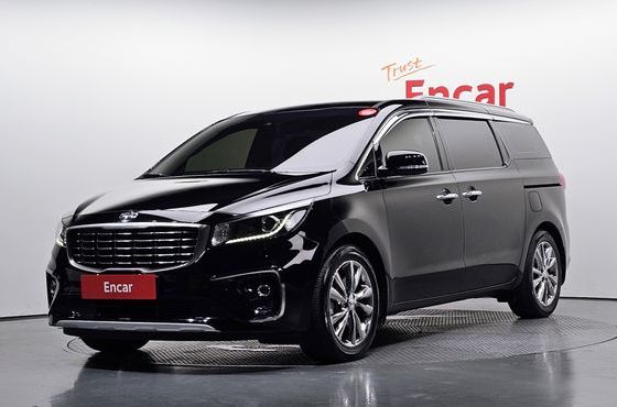 Kia Carnival 9-Seater Prstige — пробег 125 396 км — фото 1 из 5