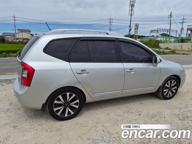Kia Carens LPI 2.0 GLX High-Deluxe — пробег 140 501 км — фото 4 из 5