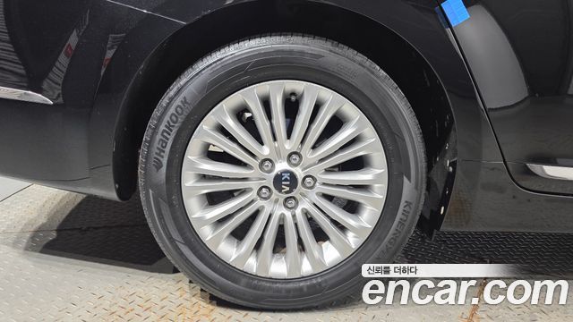 Kia K7 из Кореи Encar