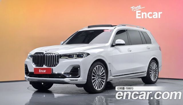 BMW X7 xDrive 40d Design Pure Excellence 7-Seater — пробег 103 692 км — фото 1 из 5