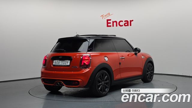 Mini Cooper Standard Third Generation — пробег 82 658 км — фото 2 из 5