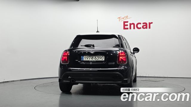 Mini Cooper из Кореи Encar