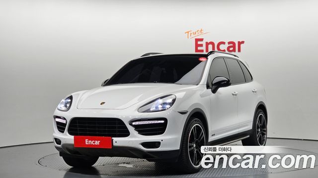 Porsche Cayenne 4.8 S 958 — пробег 176 448 км — фото 1 из 5