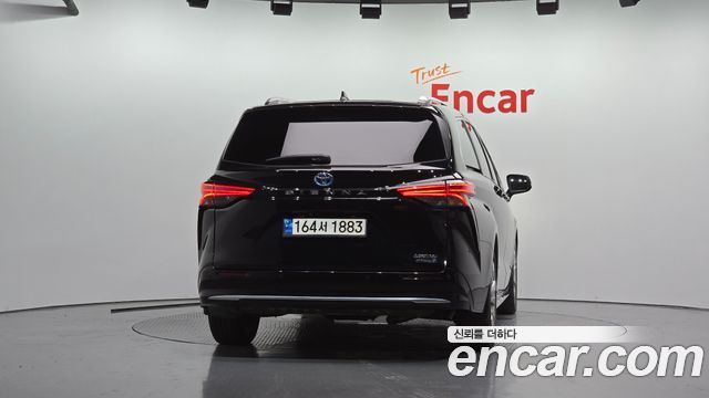 Toyota Sienna из Кореи Encar