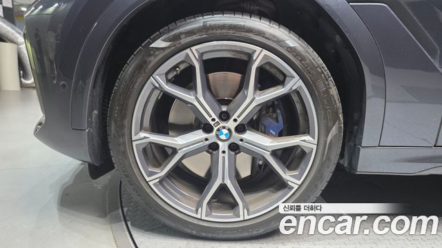 BMW X6 xDrive40d M Sport — пробег 55 881 км — фото 5 из 5