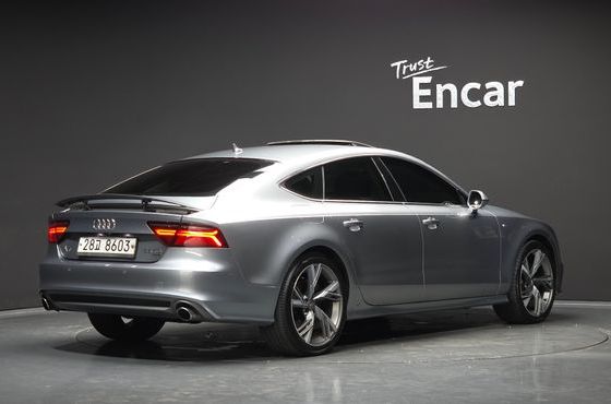 Audi A7 55 TDI Quattro Dynamic 4G — пробег 116 584 км — фото 2 из 5