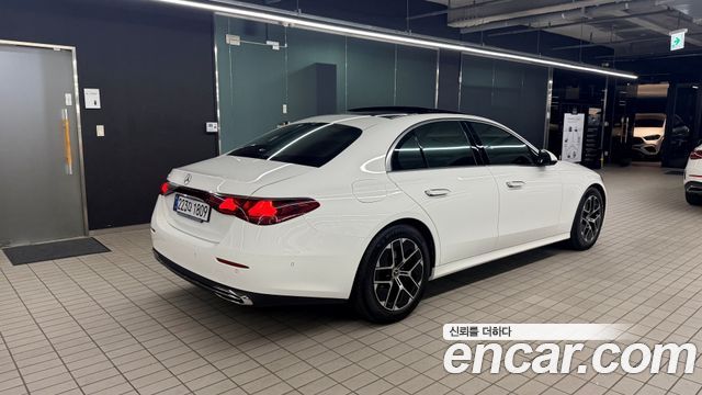 Mercedes-Benz E-Class из Кореи Encar