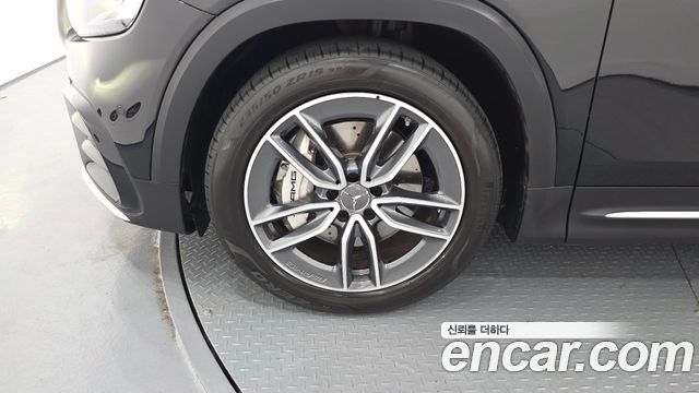 Mercedes-Benz GLB-Class из Кореи Encar