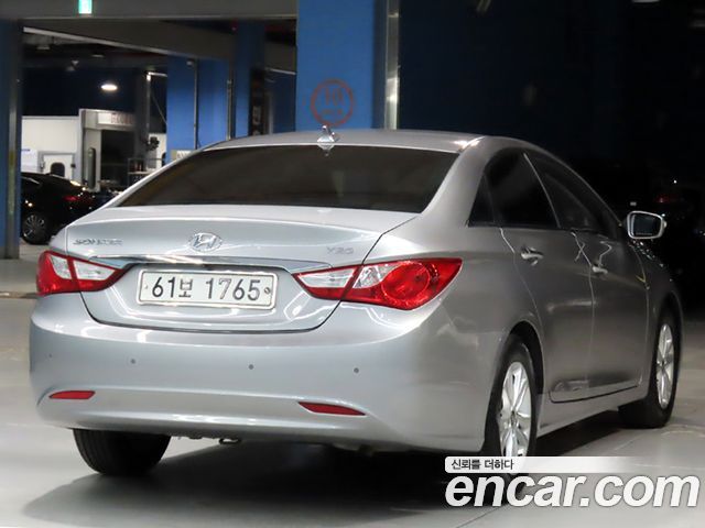 Hyundai Sonata Prime High-Deluxe — пробег 86 789 км — фото 4 из 5