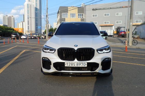 BMW X5 xDrive 30d M Sport — пробег 87 922 км — фото 2 из 5