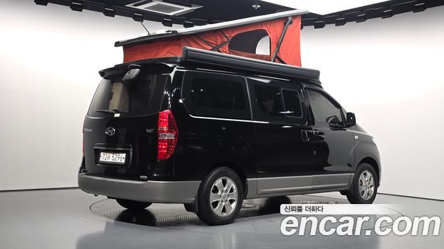 Hyundai Starex 4WD Camping car — пробег 57 509 км — фото 2 из 5