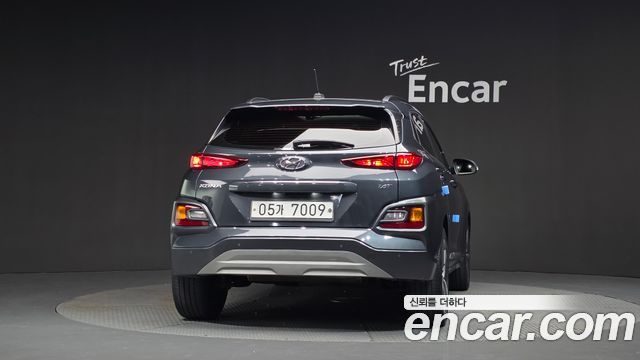 Hyundai Kona из Кореи Encar