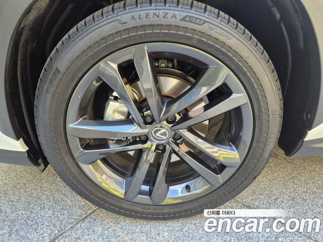 Lexus NX из Кореи Encar