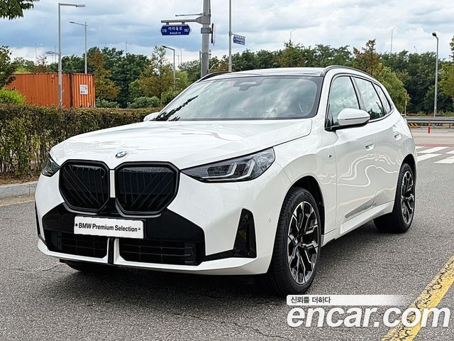 BMW X3 xDrive 30 M Sport Pro — пробег 24 км — фото 1 из 5
