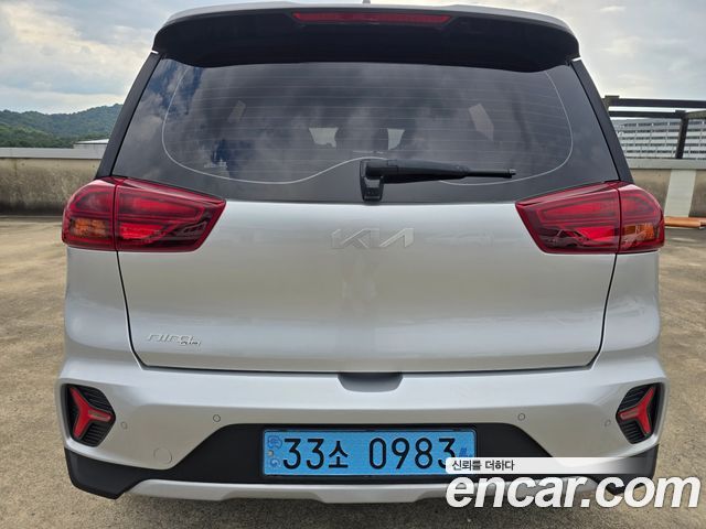 Kia Niro Earth — пробег 29 000 км — фото 4 из 5