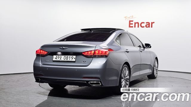 Hyundai Genesis из Кореи Encar