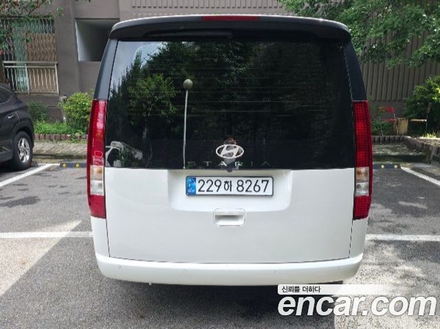 Hyundai Staria HEV 1.6 Tourer 9-Seater Modern — пробег 11 063 км — фото 4 из 5