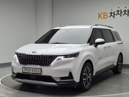 Kia Carnival Diesel 9-Seater Prestige — пробег 132 919 км — фото 1 из 5