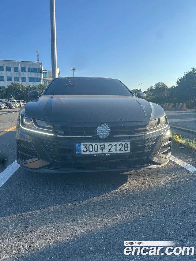Volkswagen Arteon 2.0 TDI Prestige — пробег 278 000 км — фото 1 из 5