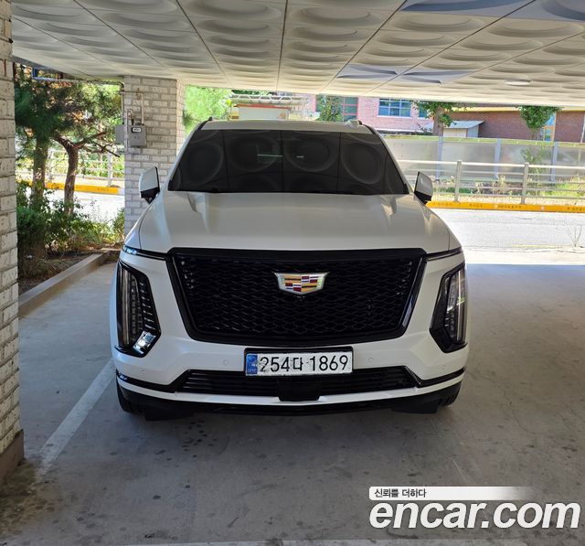 Cadillac Escalade 6.2 ESV ESV Sports Platinum — пробег 7 244 км — фото 3 из 5