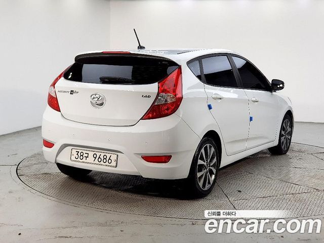 Hyundai Accent из Кореи Encar