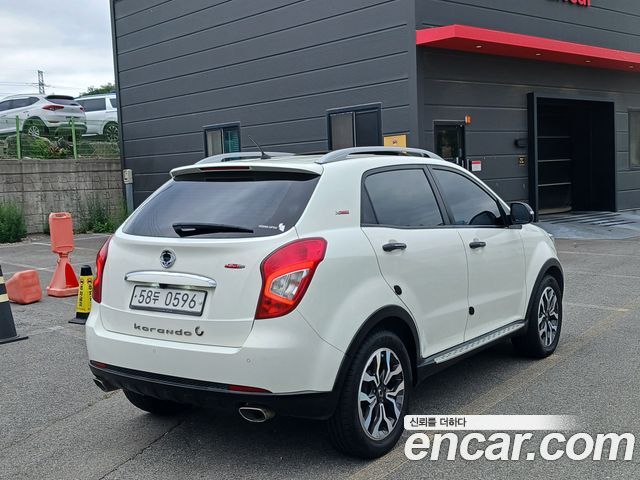 Ssangyong KORANDO 2.2 Extreme 2WD — пробег 156 000 км — фото 2 из 5