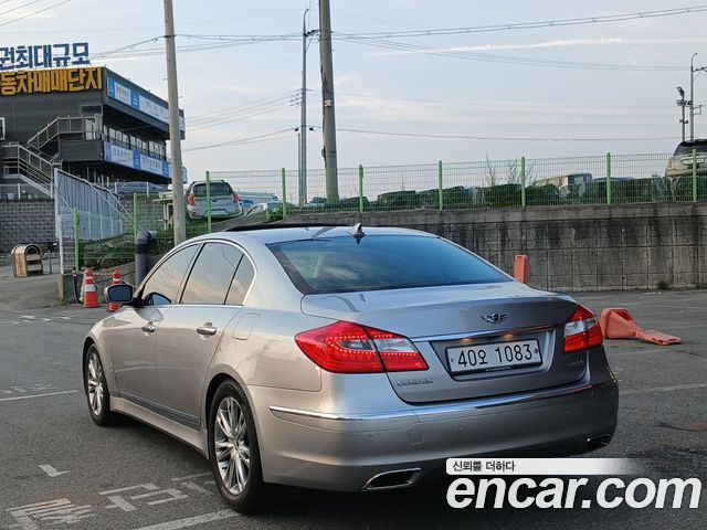 Hyundai Genesis из Кореи Encar