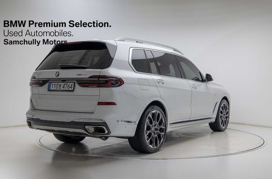BMW X7 xDrive 40i M Sport 6STR — пробег 11 878 км — фото 4 из 5
