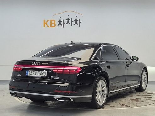 Audi A8 55 TFSI Quattro LWB — пробег 45 287 км — фото 3 из 5