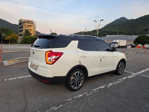 Ssangyong TIBOLI Diesel IX 2WD — пробег 88 000 км — фото 2 из 5