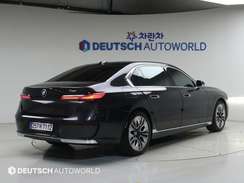 BMW 7-Series 740i sDrive Design Pure Excellence — пробег 29 196 км — фото 2 из 5