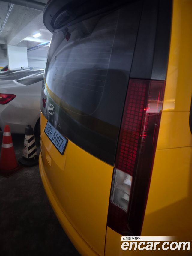 Hyundai Staria из Кореи Encar