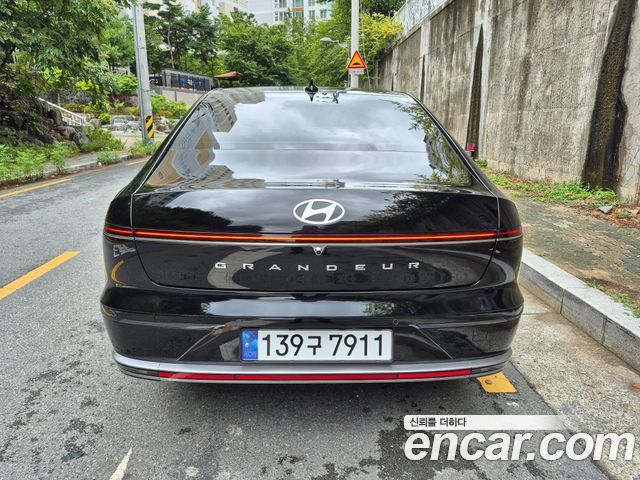 Hyundai Grandeur 2,5 Gasoline 2WD Exclusive — пробег 30 300 км — фото 4 из 5