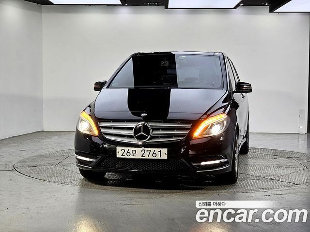 Mercedes-Benz B-Class B200 CDI Blue efficiency Sport pack — пробег 99 000 км — фото 2 из 5