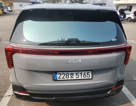 Kia Carnival Diesel 9-Seater Gravity — пробег 22 164 км — фото 4 из 5