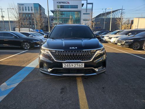 Kia Carnival Diesel 9-Seater Signature — пробег 49 034 км — фото 1 из 5