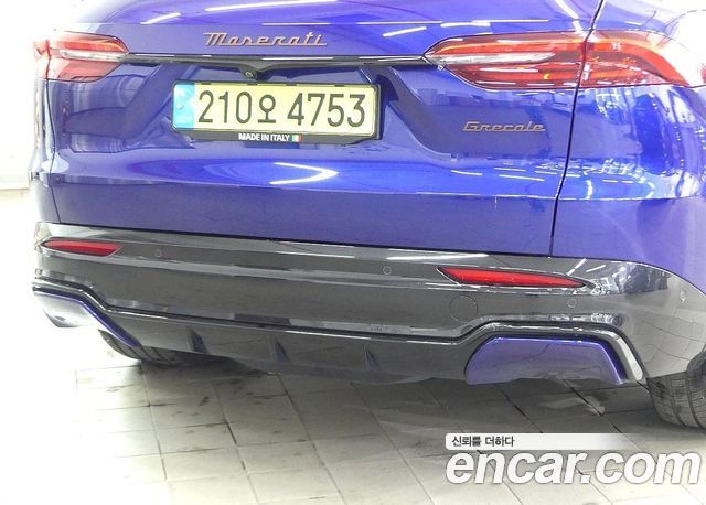 Maserati Grecale AWD Folgore — пробег 11 909 км — фото 4 из 5