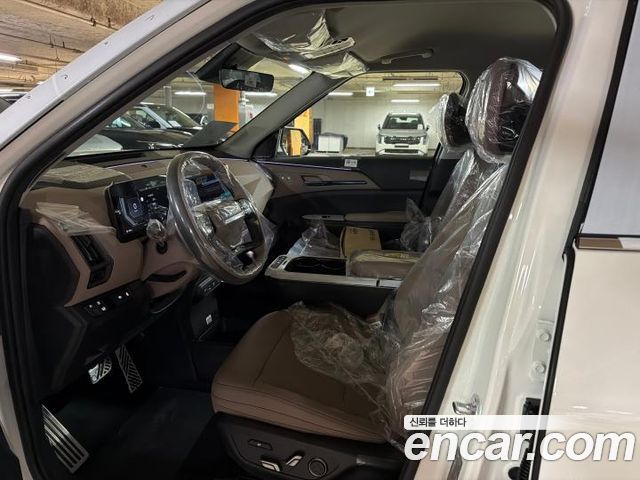 Kia EV5 Long Range 2WD Earth — пробег 5 км — фото 3 из 5