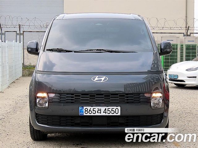 Hyundai Staria L3.5 Cargo 5-Seater Modern — пробег 2 311 км — фото 1 из 5